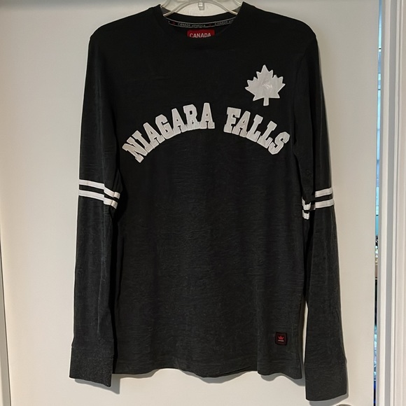 Canada Athletics Niagara Falls Embroidered Long Sleeve Tee Men’s Small Women’s M - Picture 2 of 6